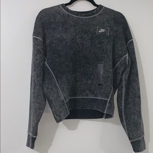 NEW WITH TAG Nike Sweater